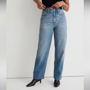 Madewell Curvy Baggy Straight Jean